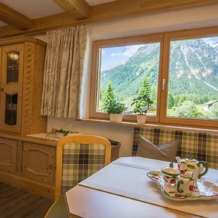 Gaestehaus Geir Apartment *